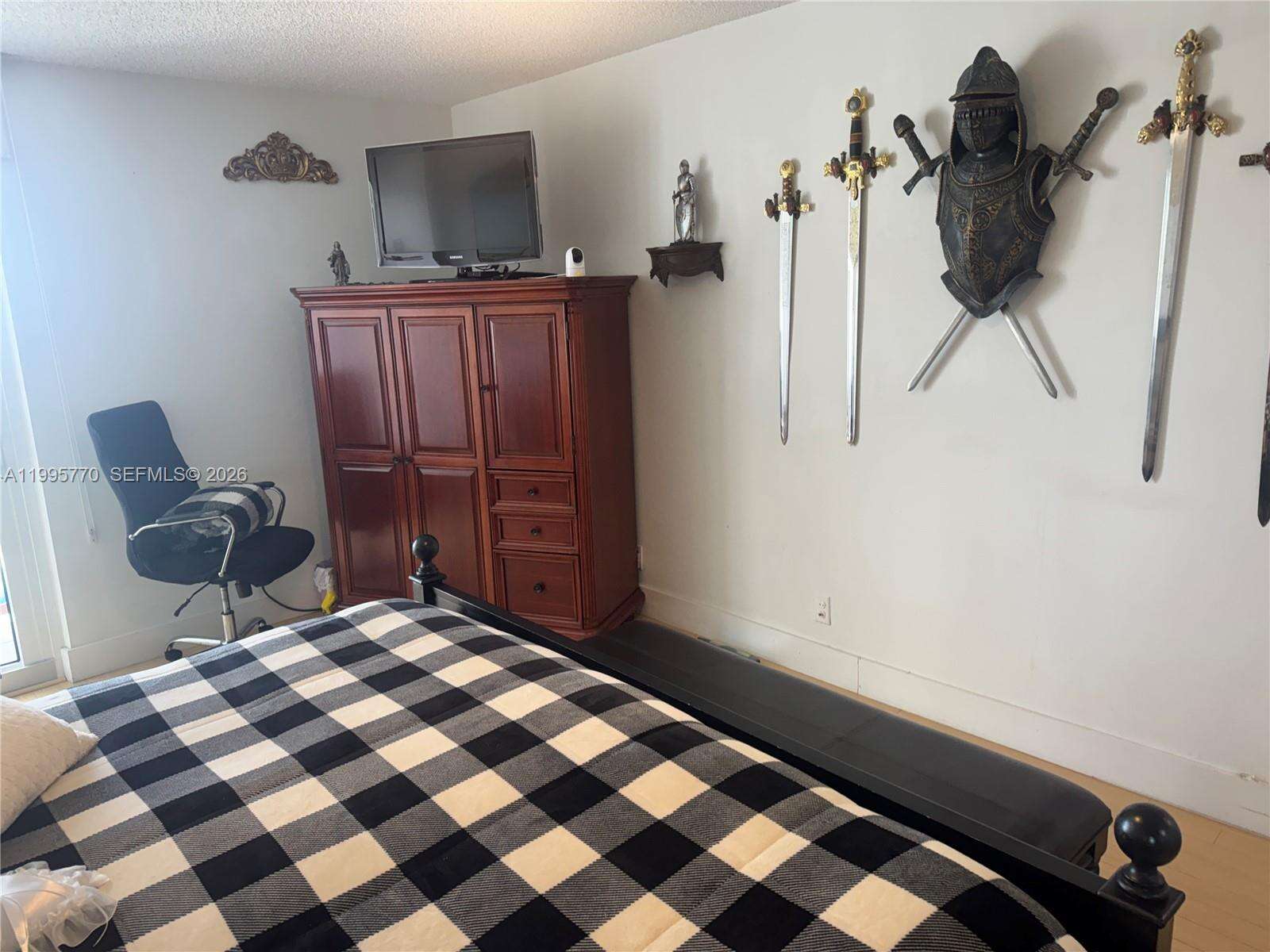 Arlen House at 100 Bayview Dr, Sunny Isles Beach, FL 33160 - For Sale photo 10