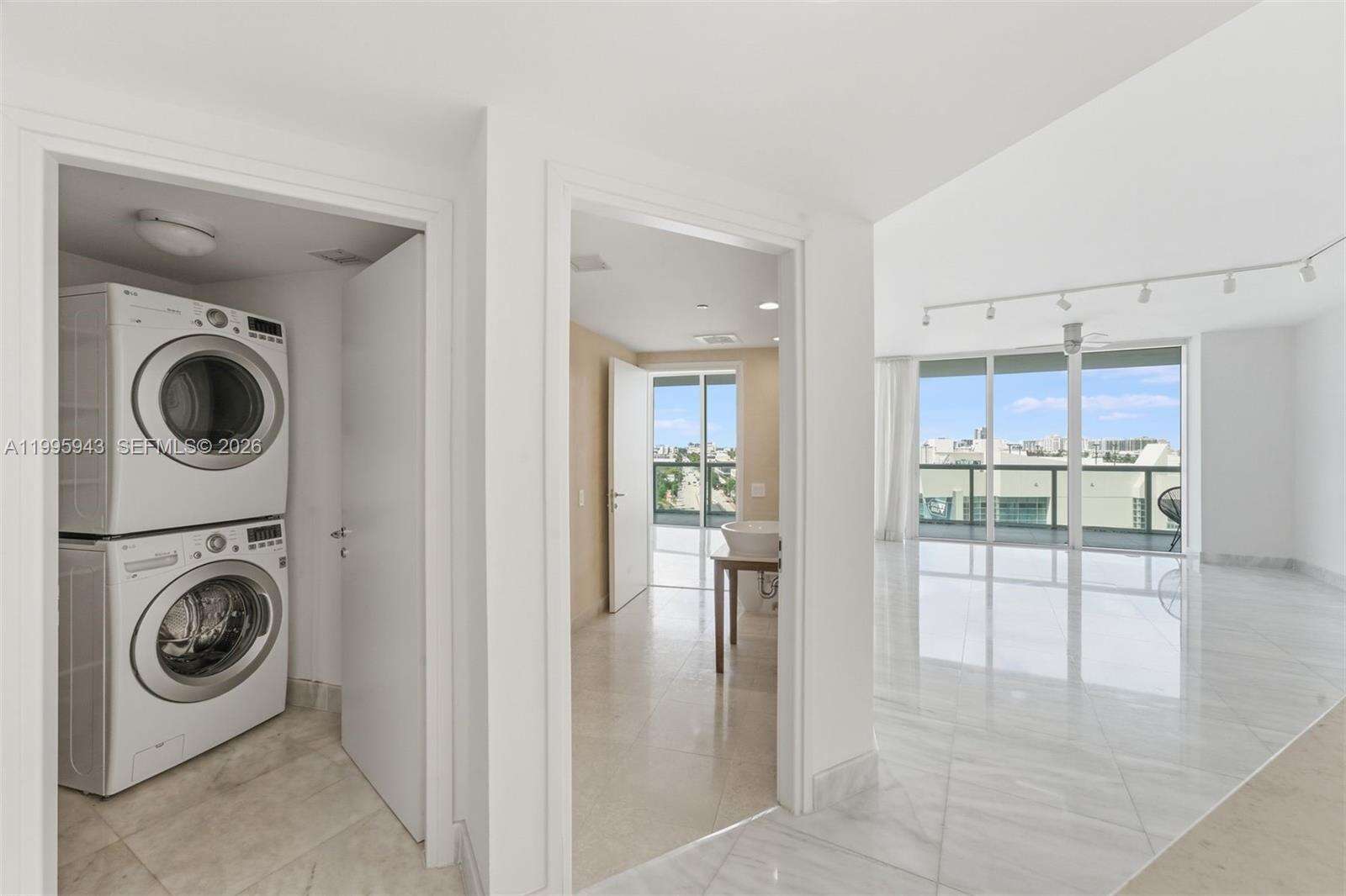 Icon at 450 Alton Rd, Miami Beach, FL 33139 - For Sale photo 13