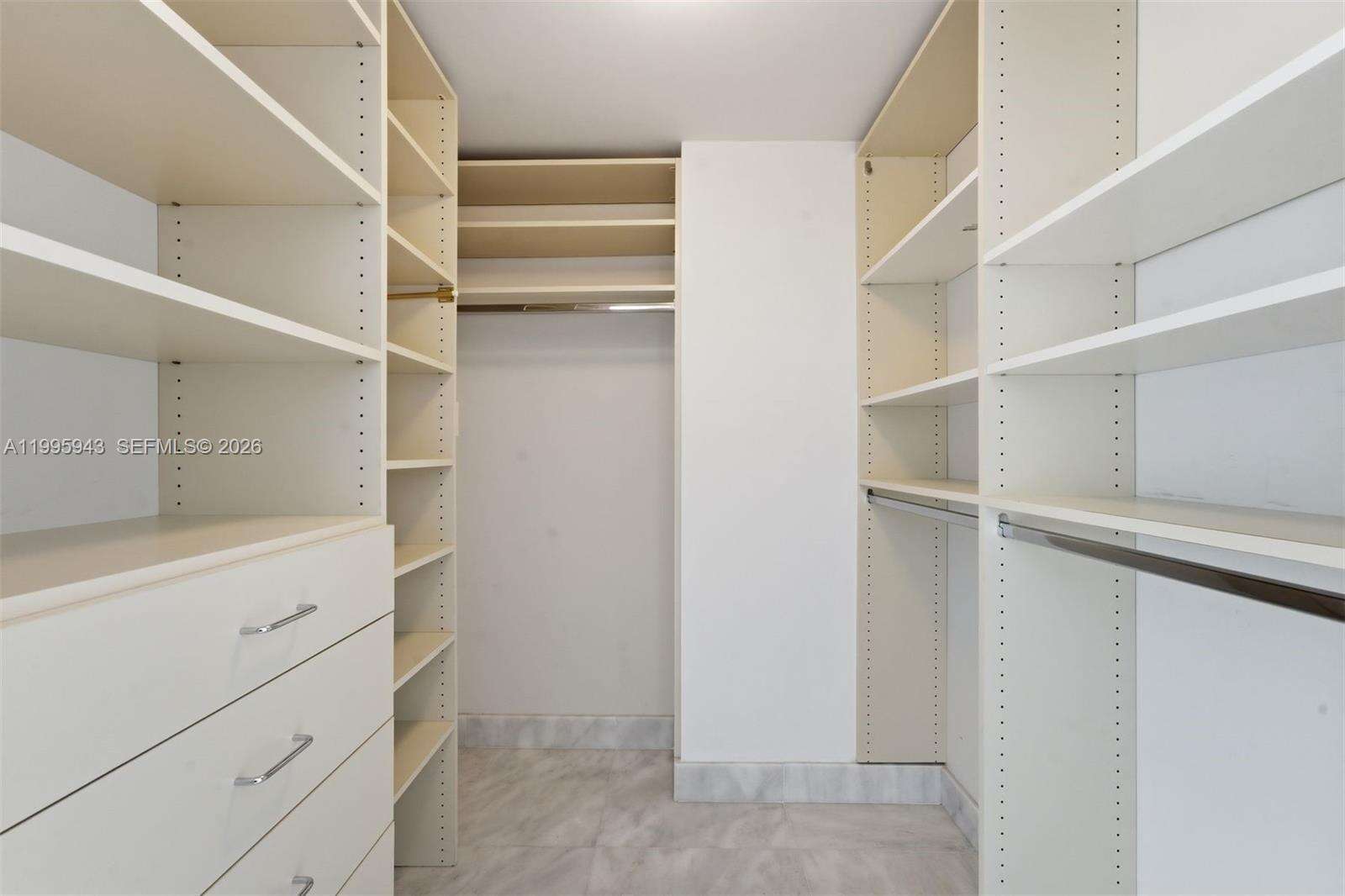 Icon at 450 Alton Rd, Miami Beach, FL 33139 - For Sale photo 22