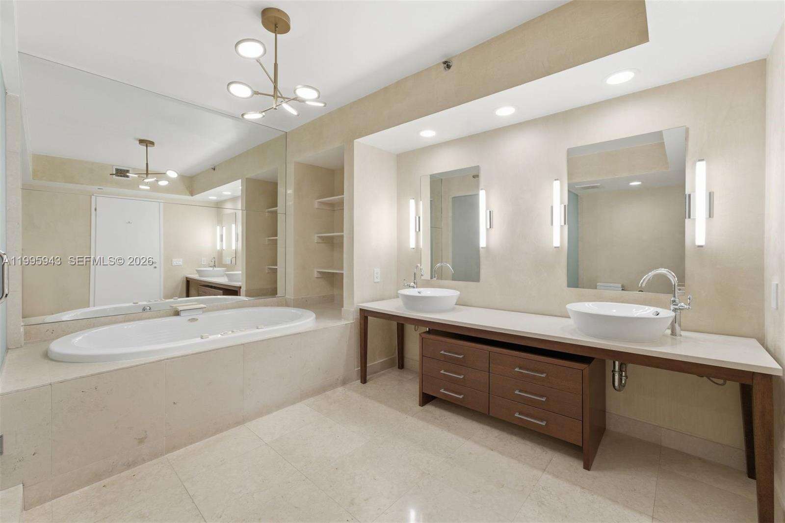 Icon at 450 Alton Rd, Miami Beach, FL 33139 - For Sale photo 8