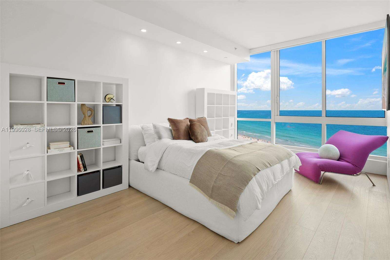 CONTINUUM ON SOUTH BEACH CONDO THE SOUTH TOWER - 100 Pointe Dr, Miami Beach, FL 33139 | Picture 45