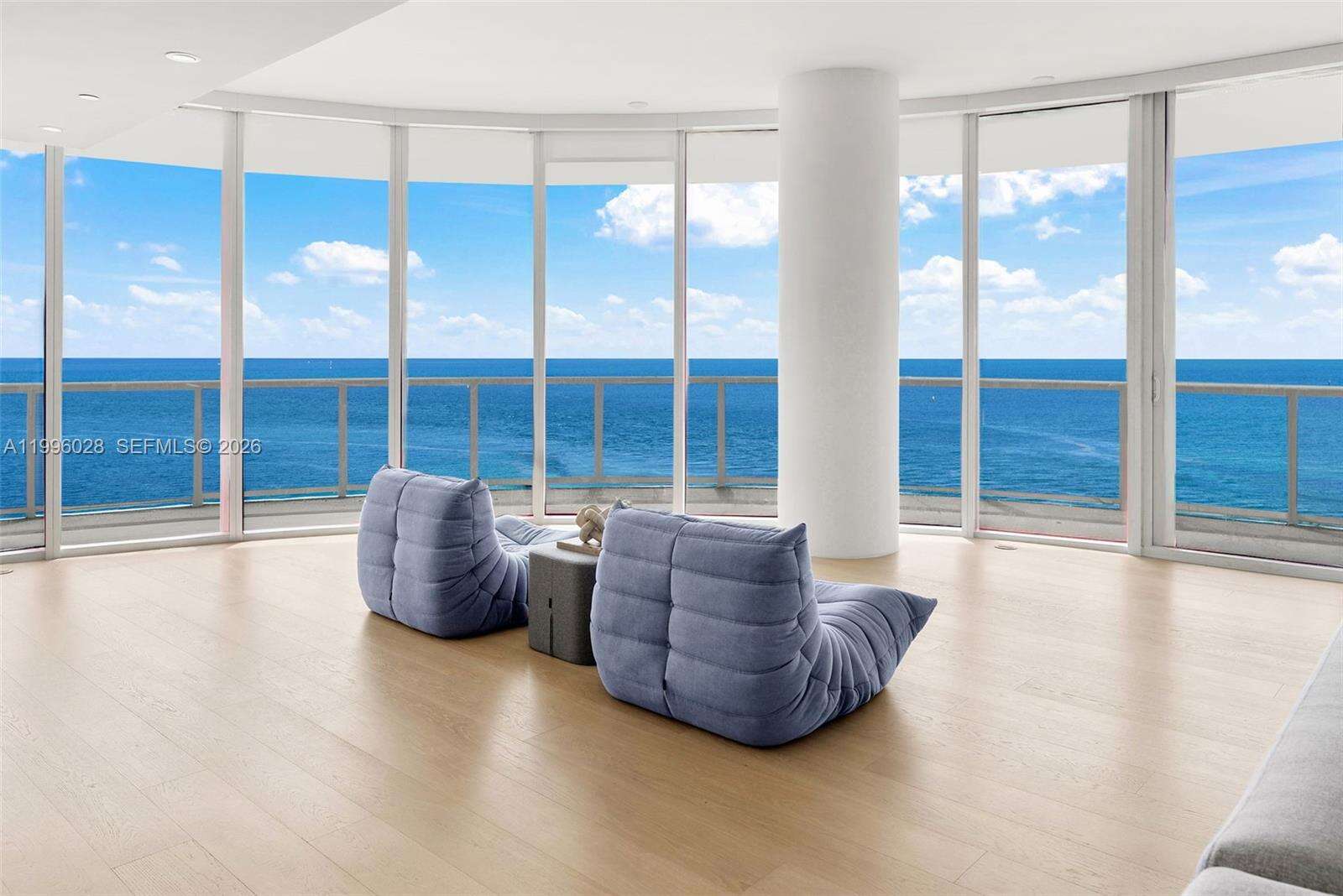 CONTINUUM ON SOUTH BEACH CONDO THE SOUTH TOWER - 100 Pointe Dr, Miami Beach, FL 33139 | Picture 10