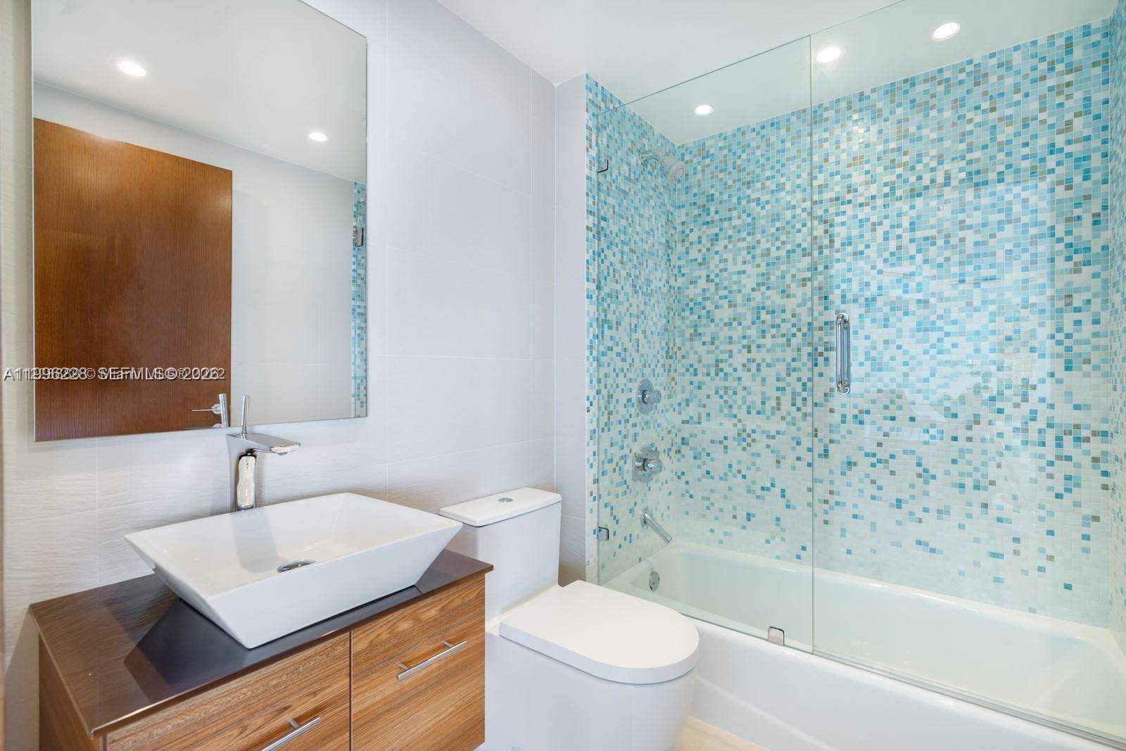 Icon at 450 Alton Rd, Miami Beach, FL 33139 - For Sale photo 12