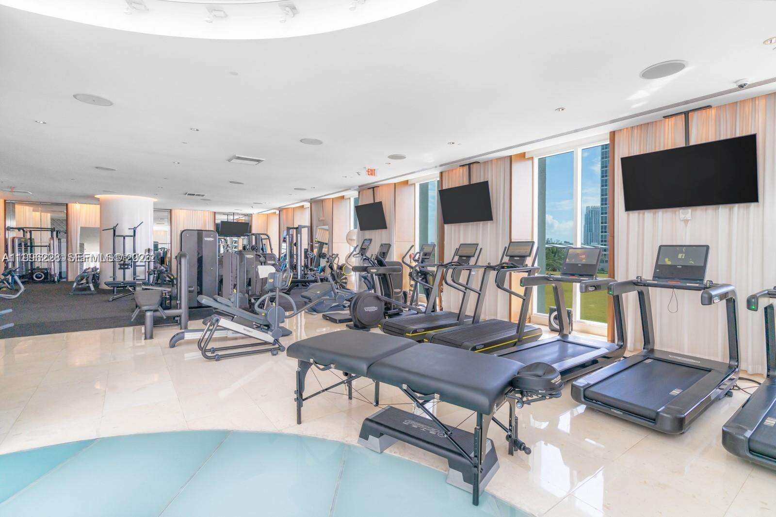Icon at 450 Alton Rd, Miami Beach, FL 33139 - For Sale photo 31