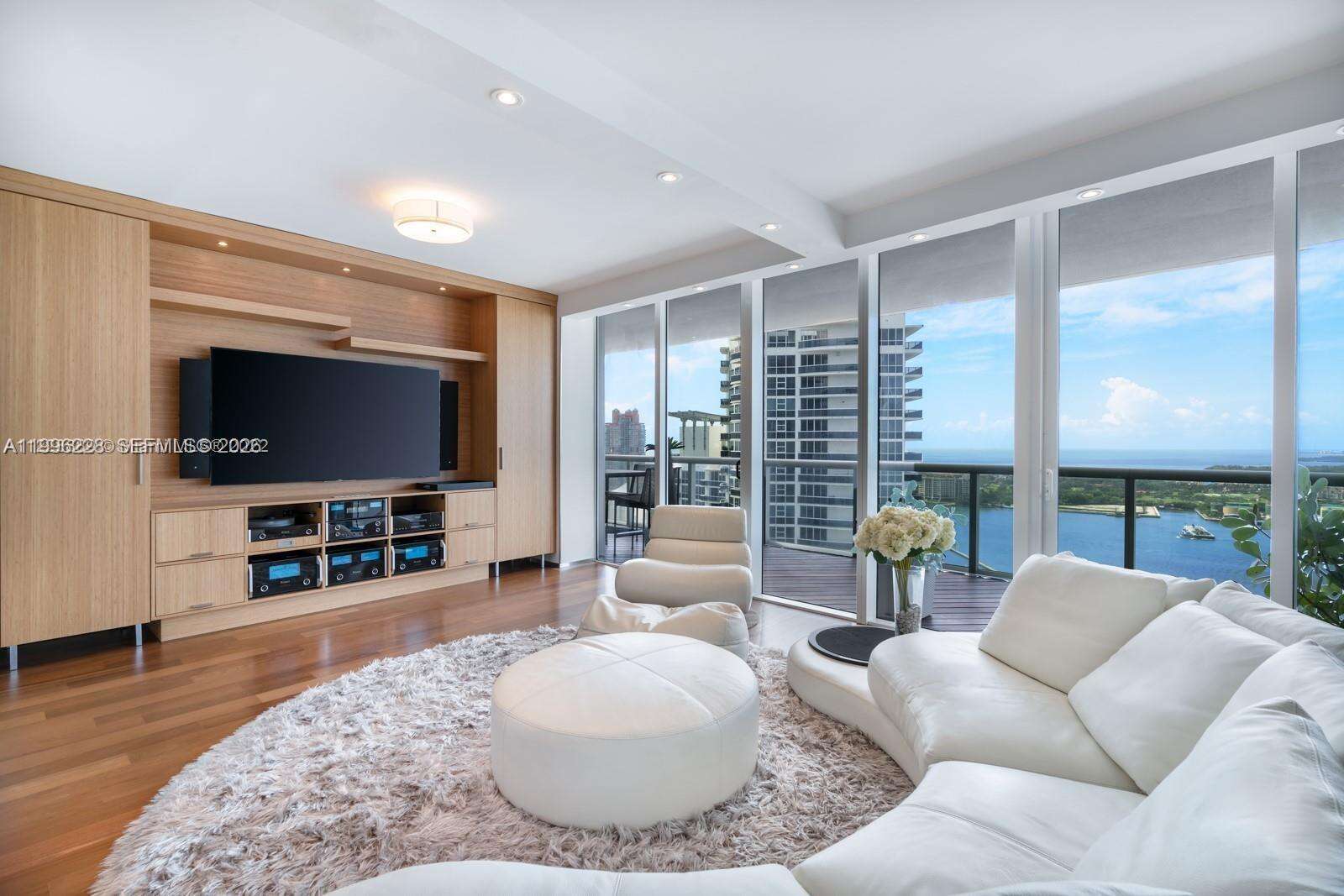Icon at 450 Alton Rd, Miami Beach, FL 33139 - For Sale photo 5