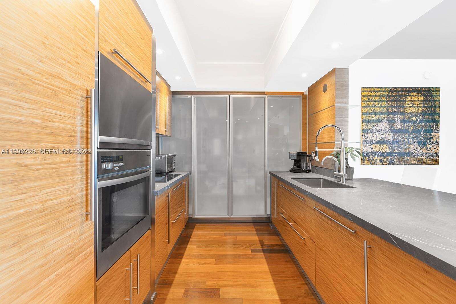 Icon at 450 Alton Rd, Miami Beach, FL 33139 - For Sale photo 7