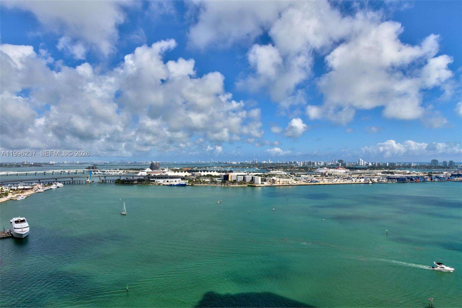 ONE TEQUESTA POINT - 888 Brickell Key Dr, Miami, FL 33131 | Picture 1