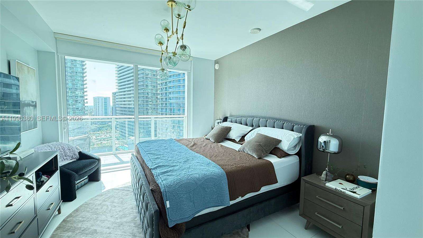The Bond On Brickell at 1080 Brickell Ave, Miami, FL 33131 - For Sale photo 9