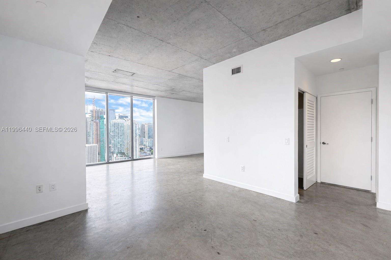 Centro at 151 1 St, Miami, FL 33131 - For Sale photo 5