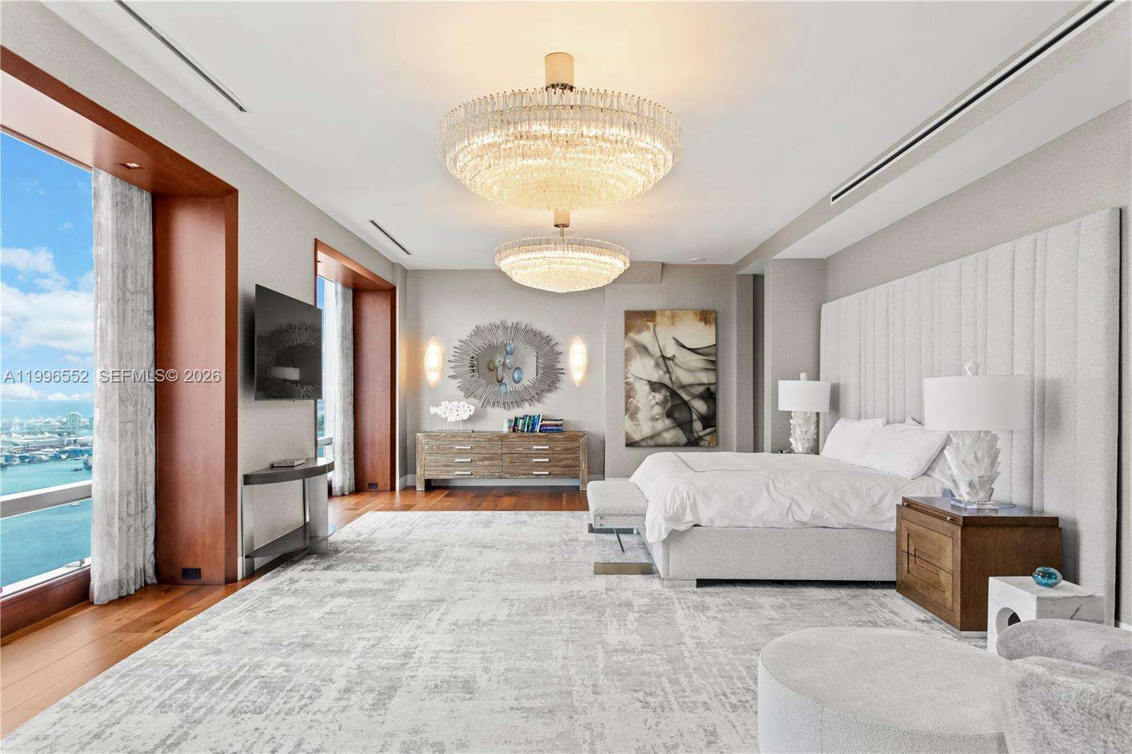 MILLENNIUM TOWER - 1425 Brickell Ave, Miami, FL 33131 | Picture 17