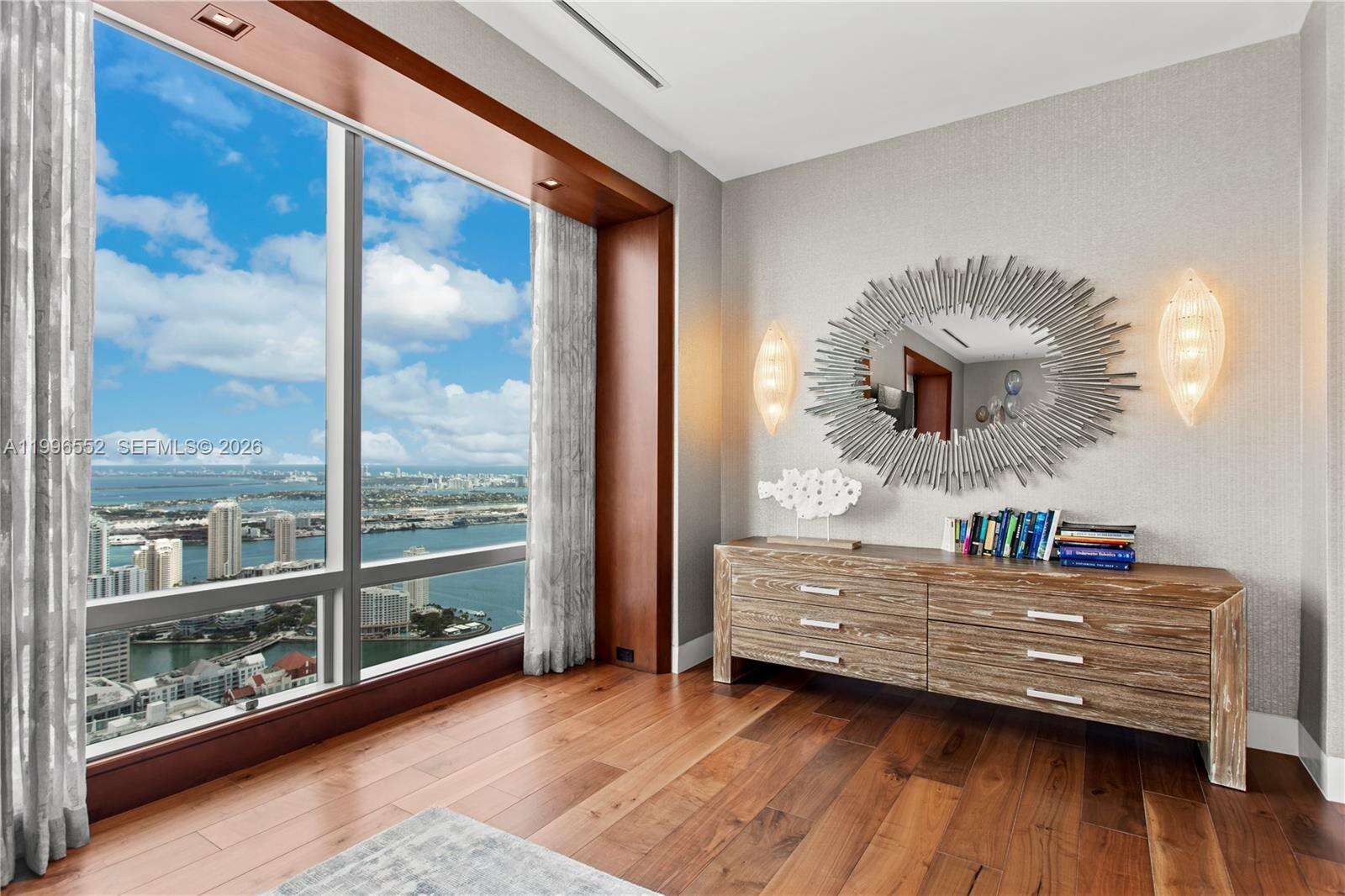 MILLENNIUM TOWER - 1425 Brickell Ave, Miami, FL 33131 | Picture 19