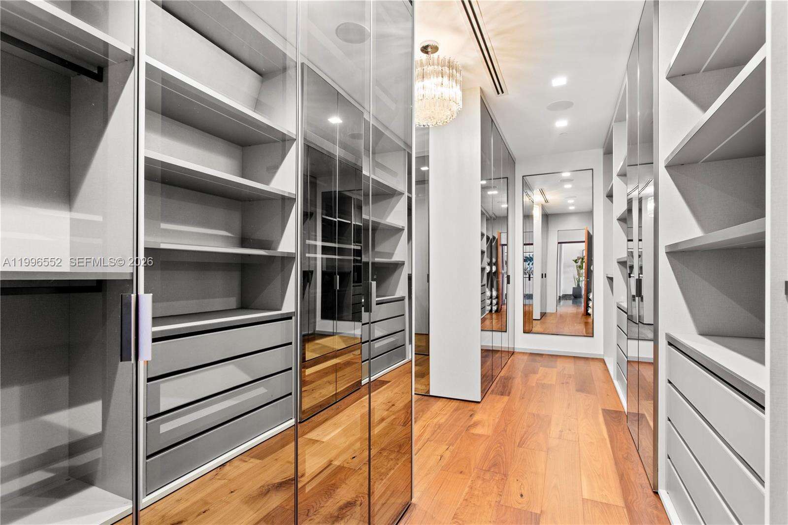 MILLENNIUM TOWER - 1425 Brickell Ave, Miami, FL 33131 | Picture 20