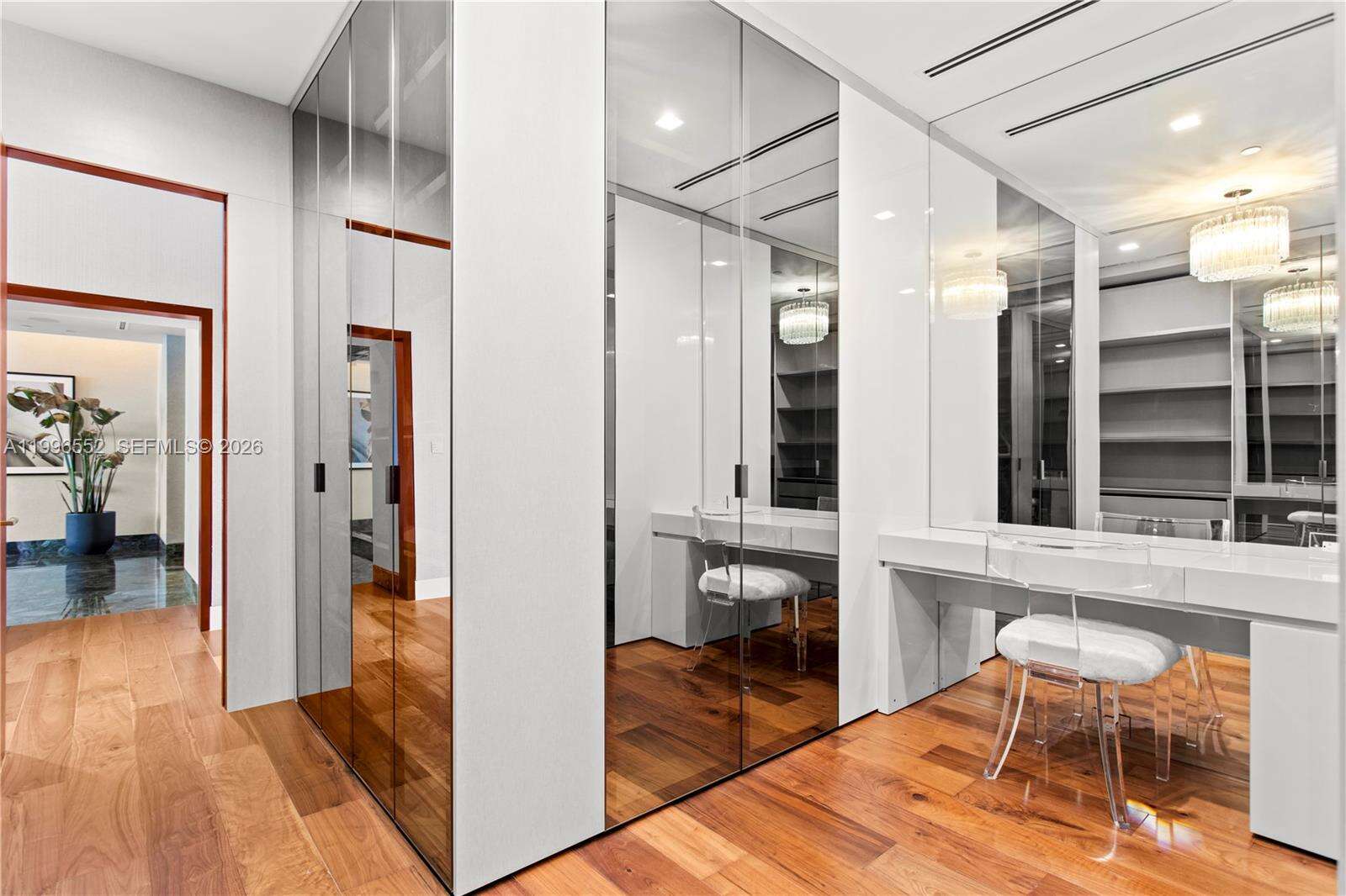 MILLENNIUM TOWER - 1425 Brickell Ave, Miami, FL 33131 | Picture 21