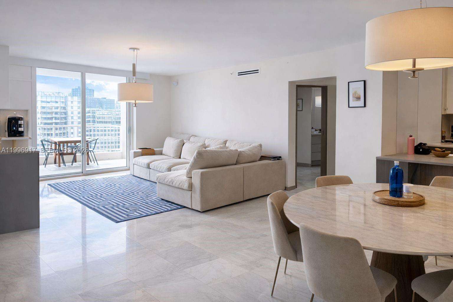 Courvoisier Courts at 701 Brickell Key Blvd, Miami, FL 33131 - For Sale photo 21