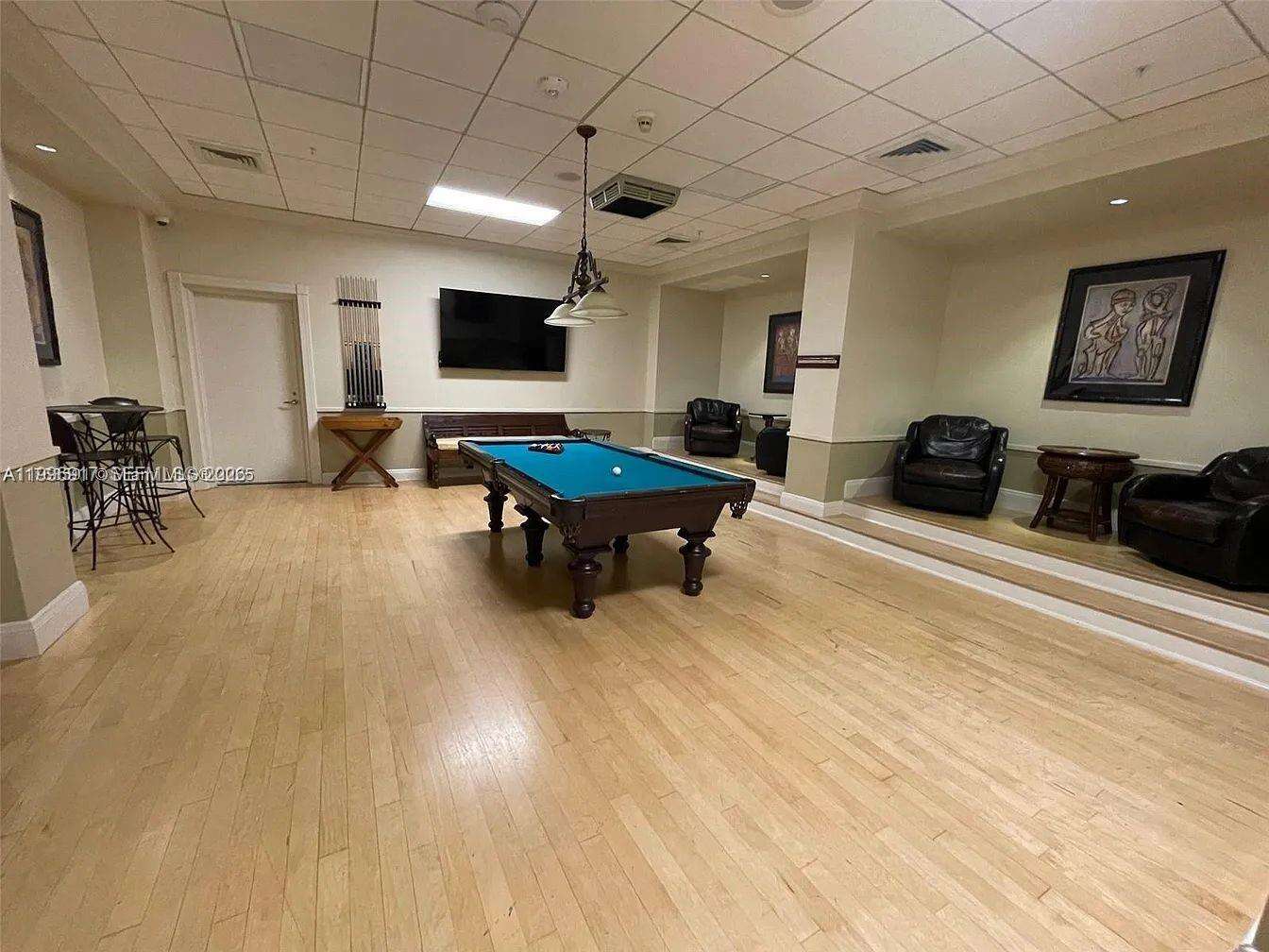 Courvoisier Courts at 701 Brickell Key Blvd, Miami, FL 33131 - For Sale photo 27