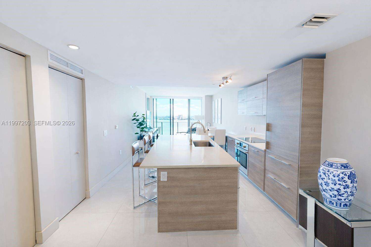 Paraiso Bay at 650 32 St, Miami, FL 33137 - For Sale photo 21