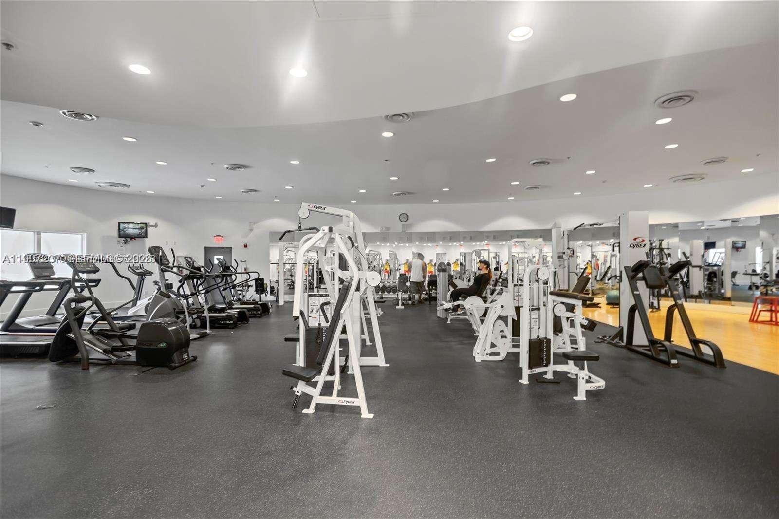 5600 Collins Ave, Miami Beach, FL 33140 - For Sale photo 47