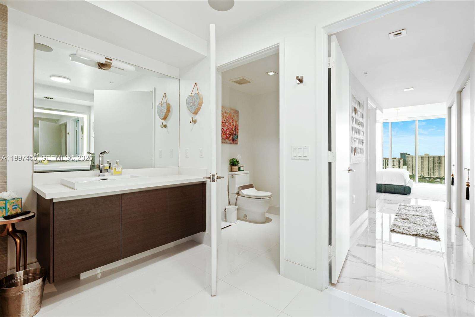 Parque Towers at 330 Sunny Isles Blvd, Sunny Isles Beach, FL 33160 - For Sale photo 19