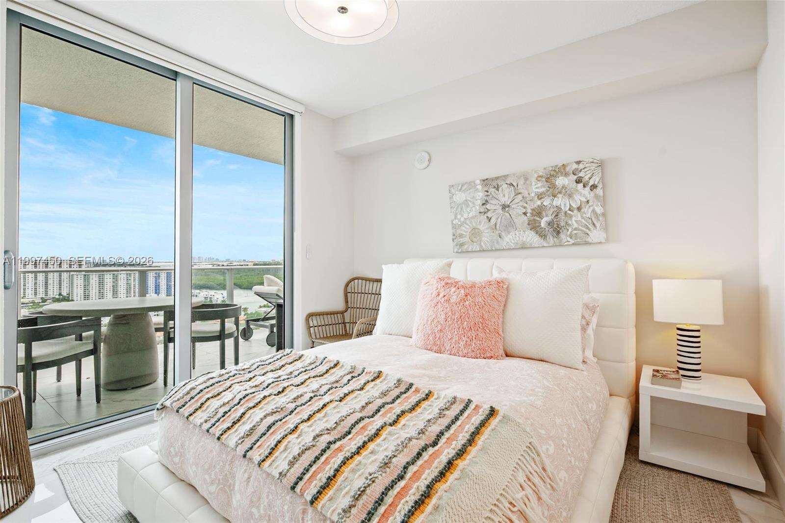 Parque Towers at 330 Sunny Isles Blvd, Sunny Isles Beach, FL 33160 - For Sale photo 20
