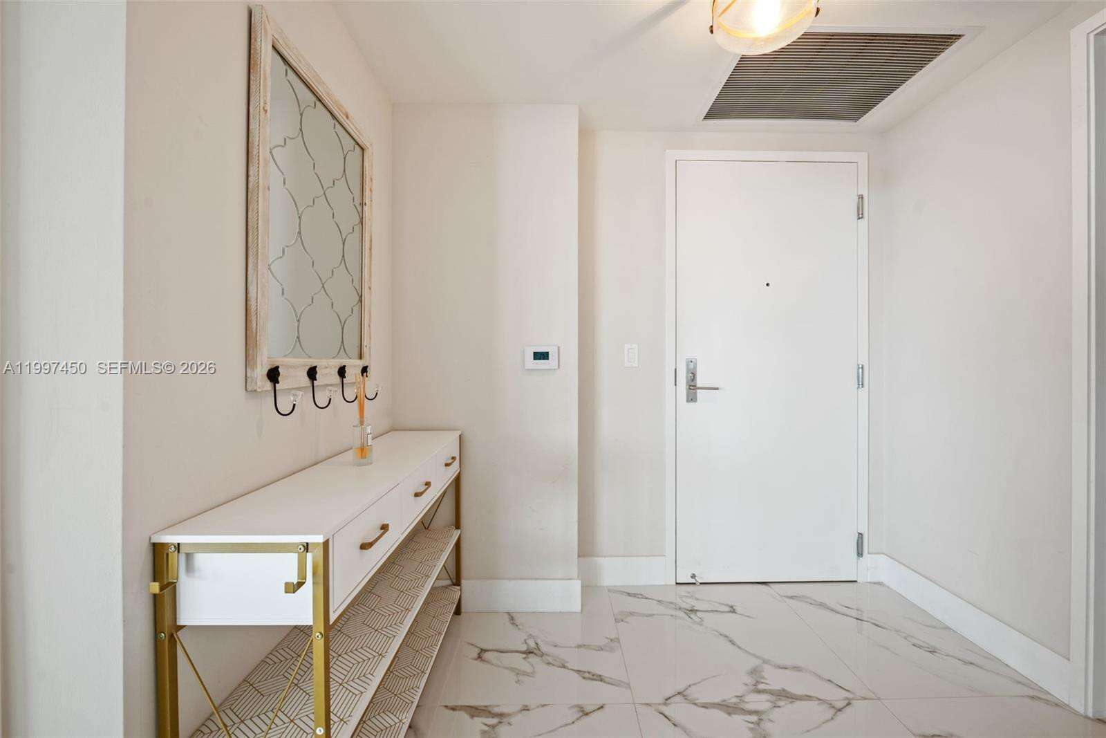 Parque Towers at 330 Sunny Isles Blvd, Sunny Isles Beach, FL 33160 - For Sale photo 3