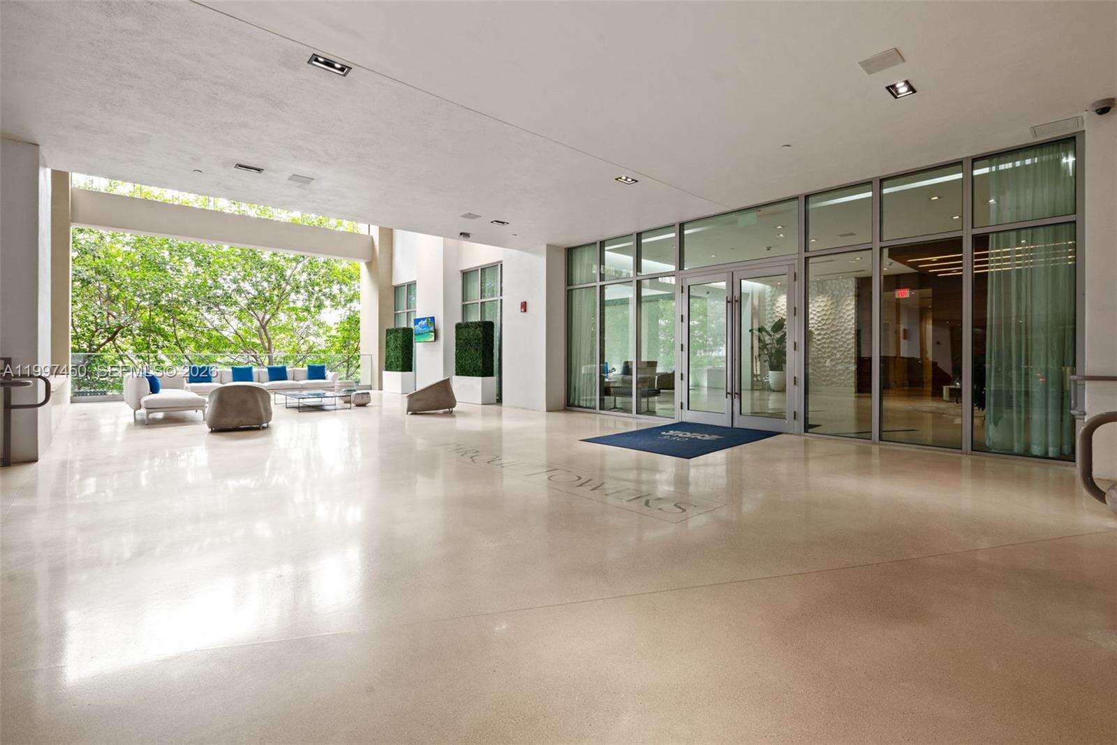 Parque Towers at 330 Sunny Isles Blvd, Sunny Isles Beach, FL 33160 - For Sale photo 28