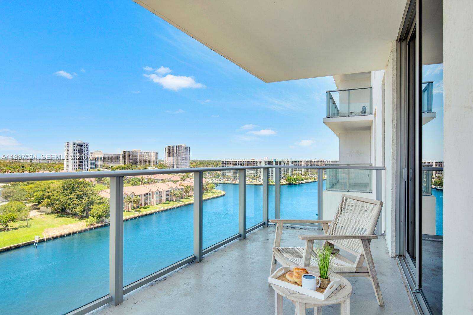 Hyde Beach House at 4010 Ocean Dr, Hollywood, FL 33019 - For Sale photo 13