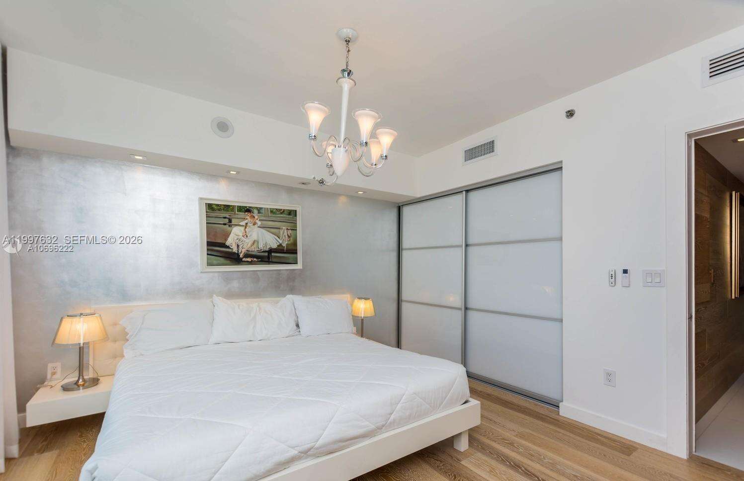 ICONBRICKELL CONDO NO 1 - 465 Brickell Ave, Miami, FL 33131 | Picture 18