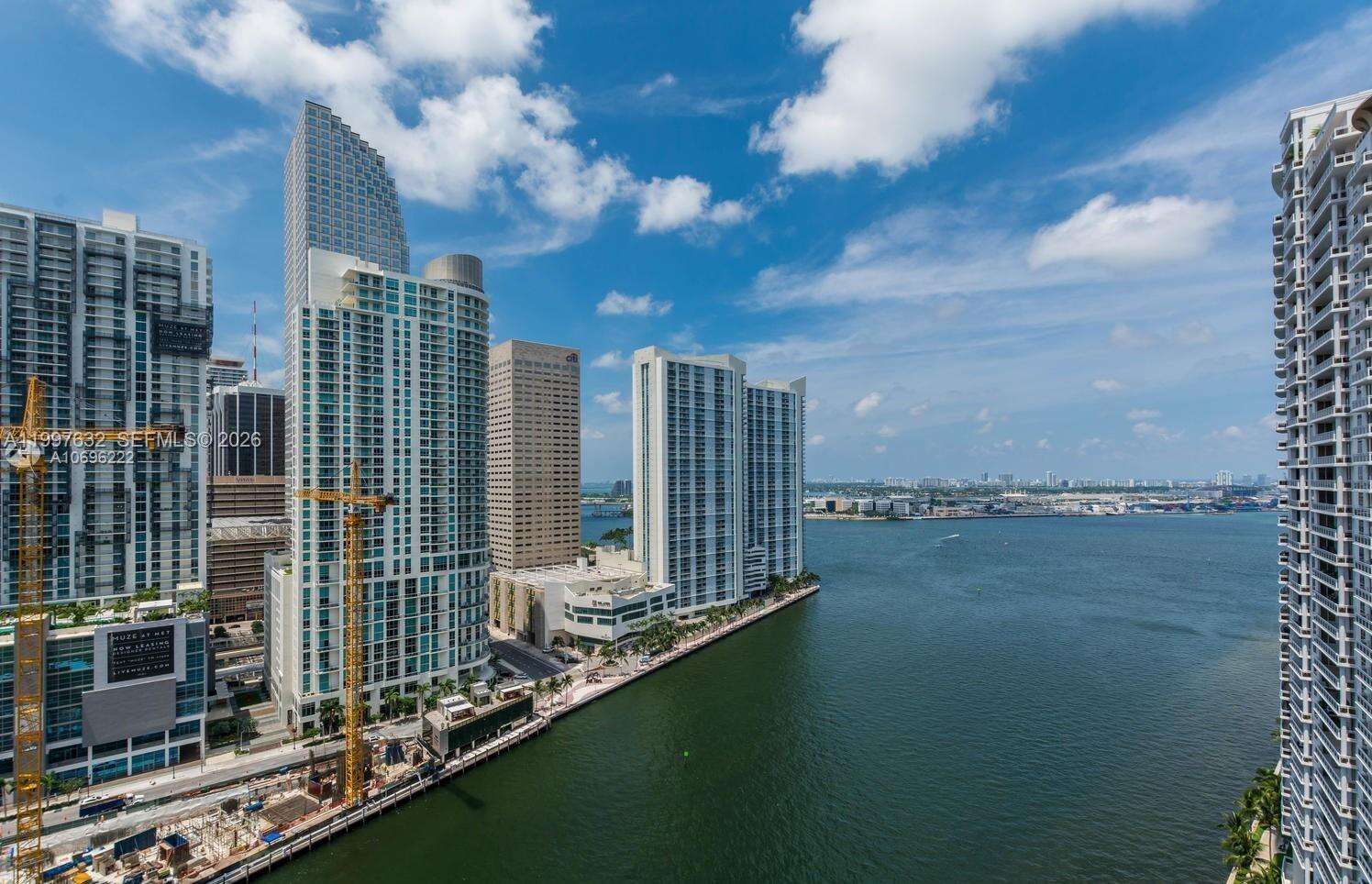 ICONBRICKELL CONDO NO 1 - 465 Brickell Ave, Miami, FL 33131 | Picture 22