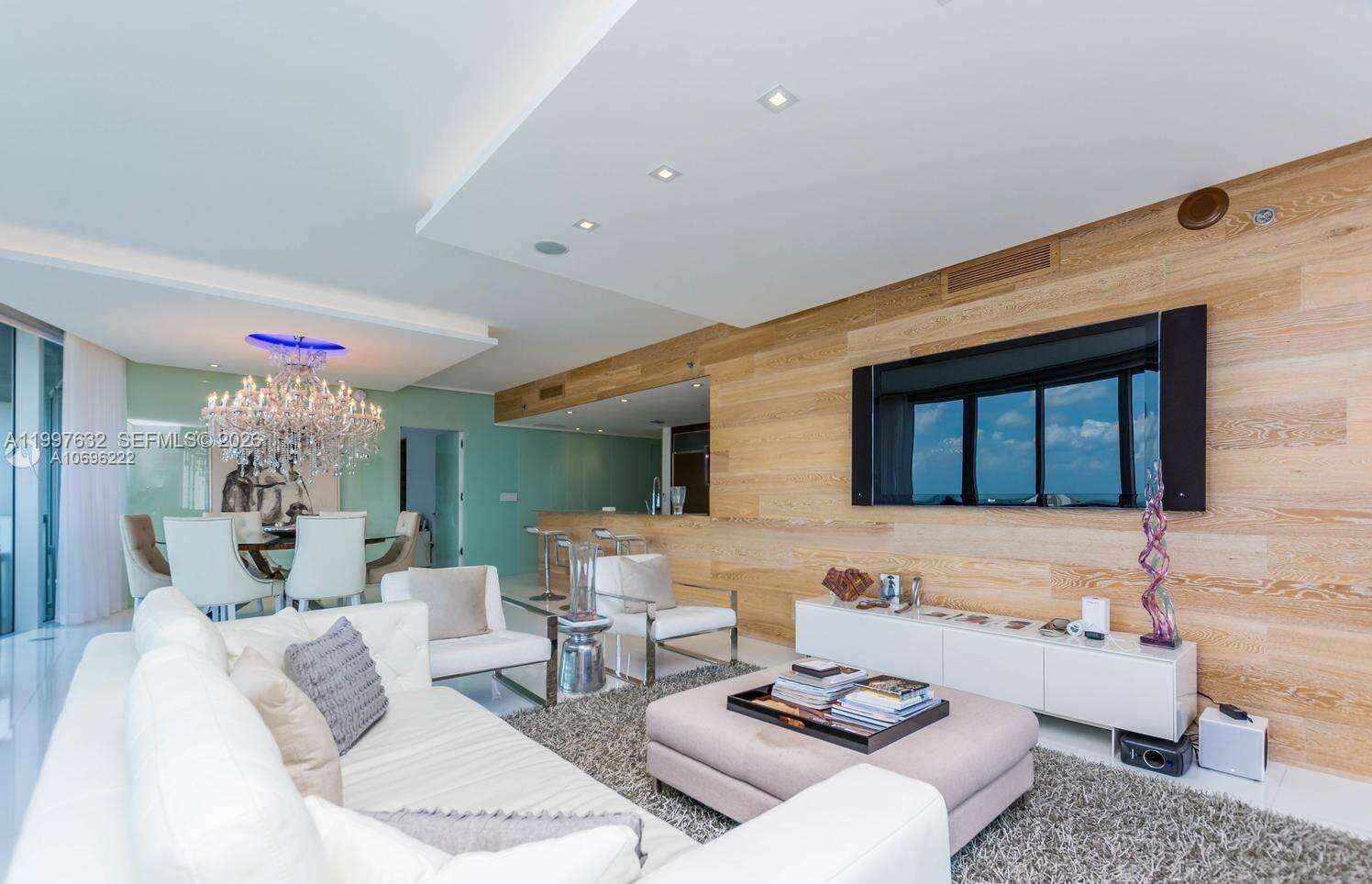 ICONBRICKELL CONDO NO 1 - 465 Brickell Ave, Miami, FL 33131 | Picture 8