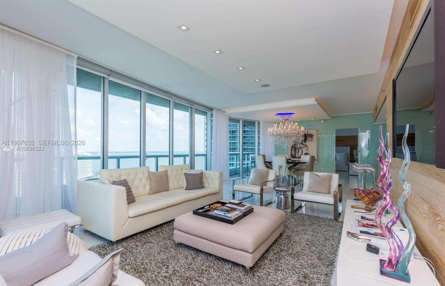 ICONBRICKELL CONDO NO 1 - 465 Brickell Ave, Miami, FL 33131 | Picture 9