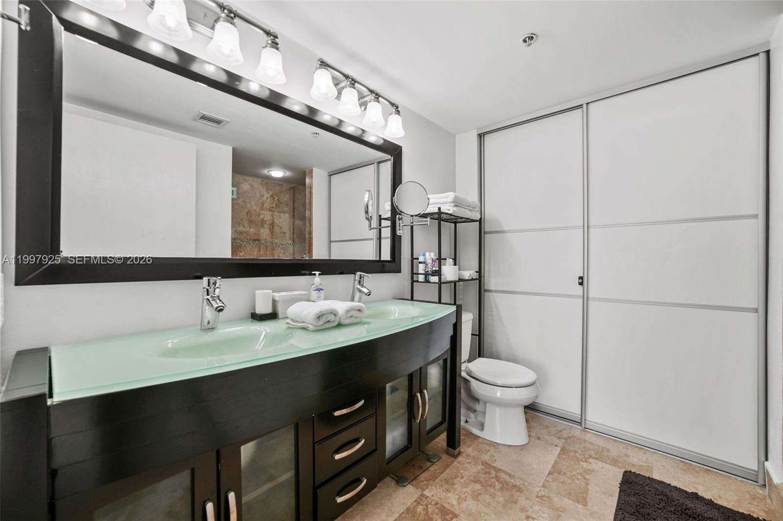 The Floridian at 650 W Ave, Miami Beach, FL 33139 - For Sale photo 15