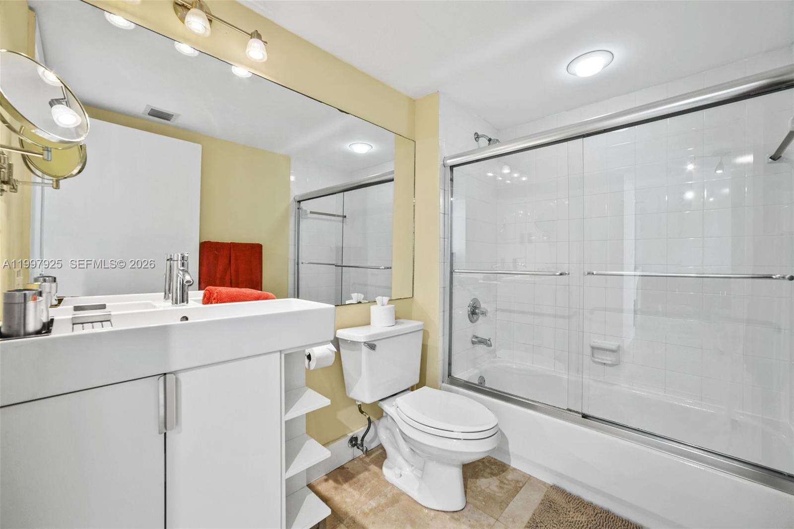 The Floridian at 650 W Ave, Miami Beach, FL 33139 - For Sale photo 17