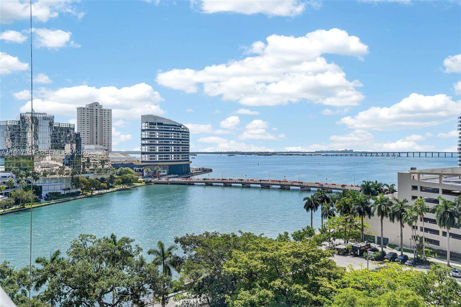 Icon Brickell 2 at 495 Brickell Ave, Miami, FL 33131 - For Sale photo 11