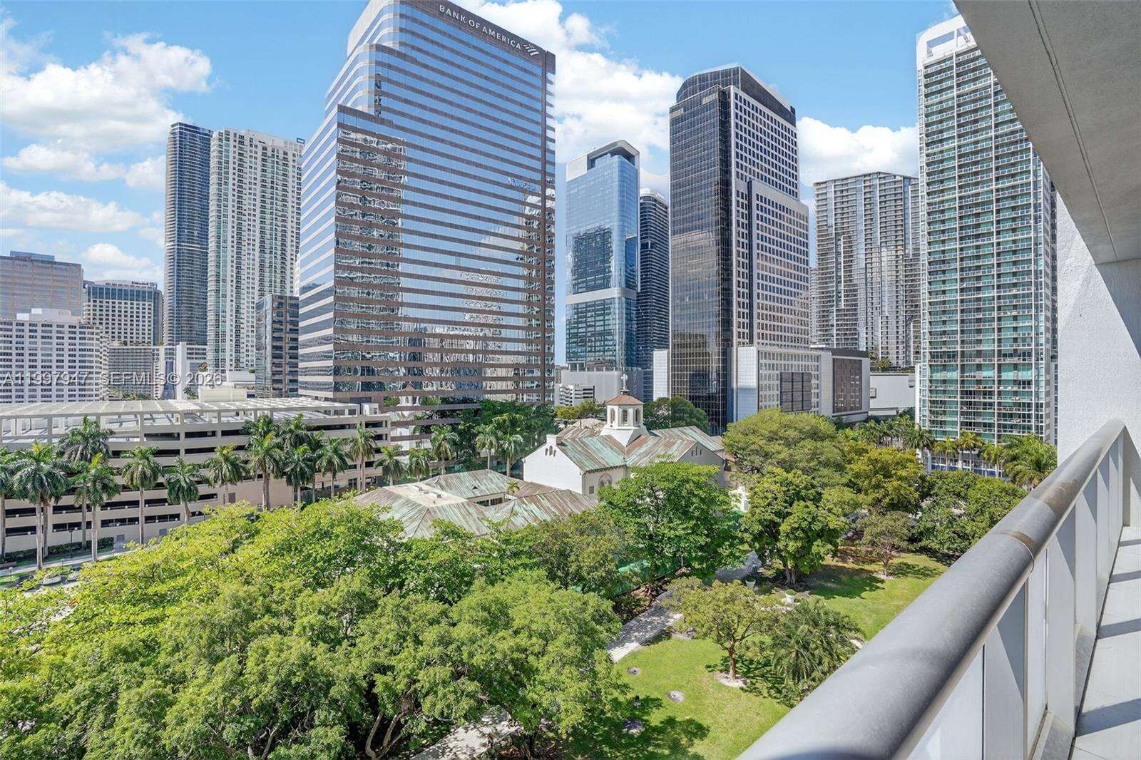 Icon Brickell 2 at 495 Brickell Ave, Miami, FL 33131 - For Sale photo 12