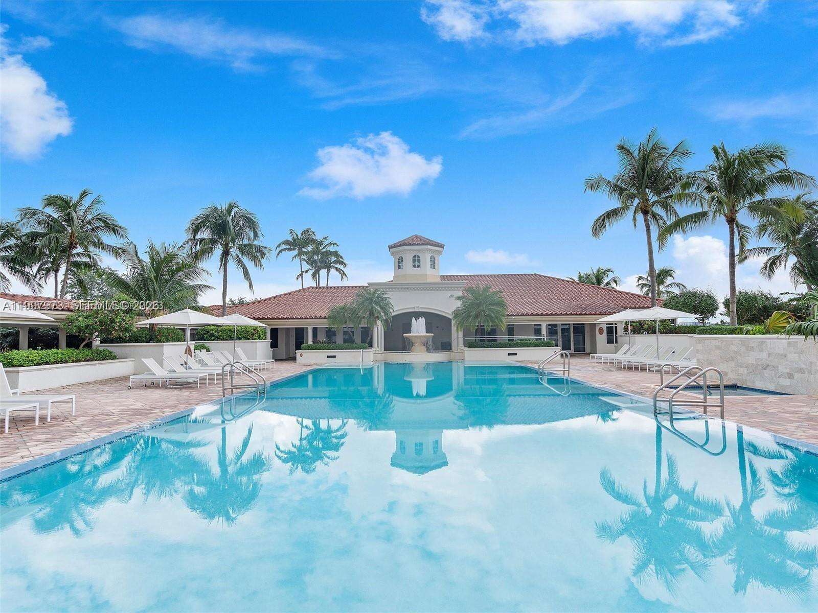 Turnberry Village North at 20000 Country Club Dr, Aventura, FL 33180 - For Sale photo 25