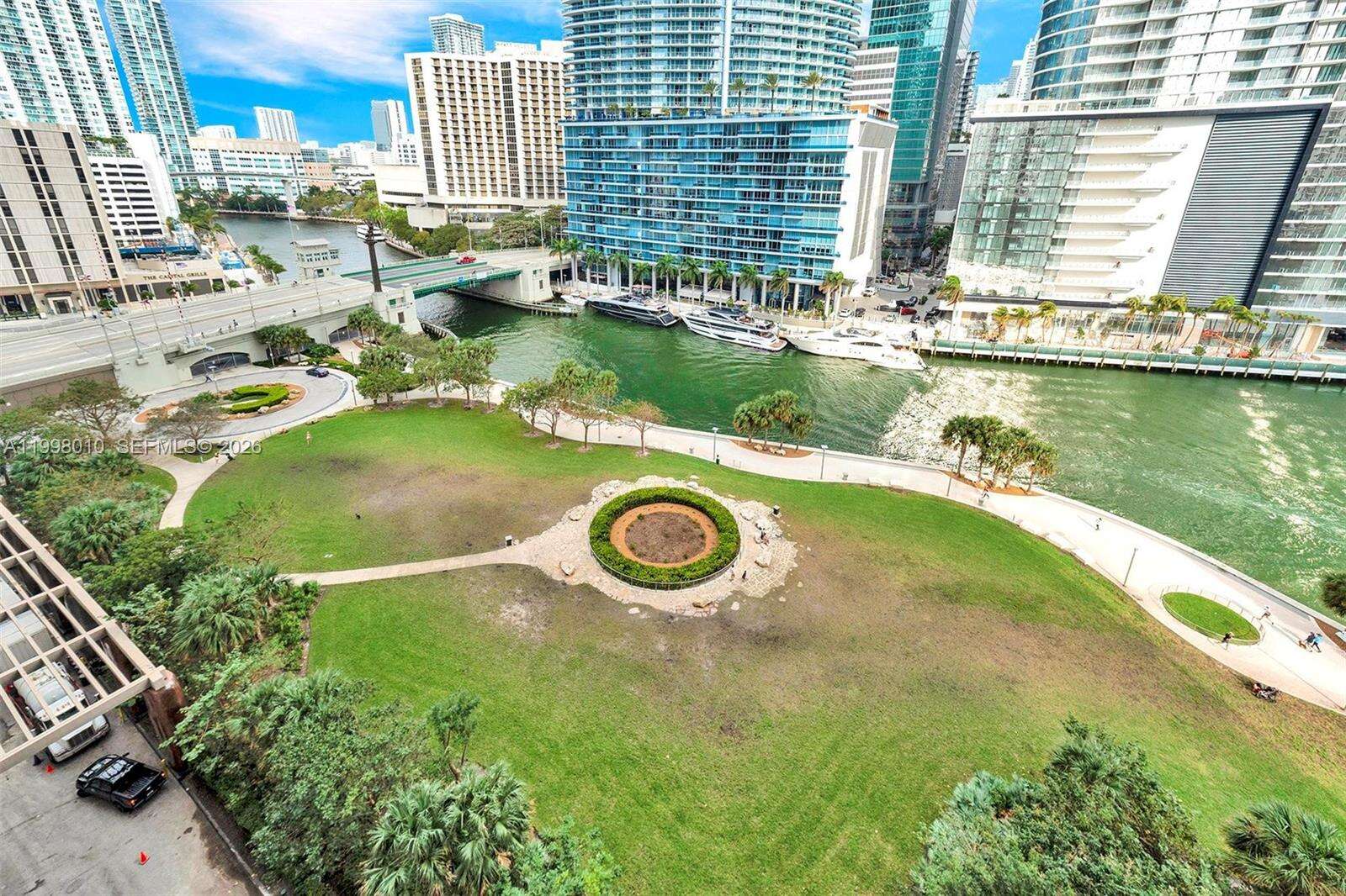 Icon Brickell 1 at 465 Brickell Ave, Miami, FL 33131 - For Sale photo 17