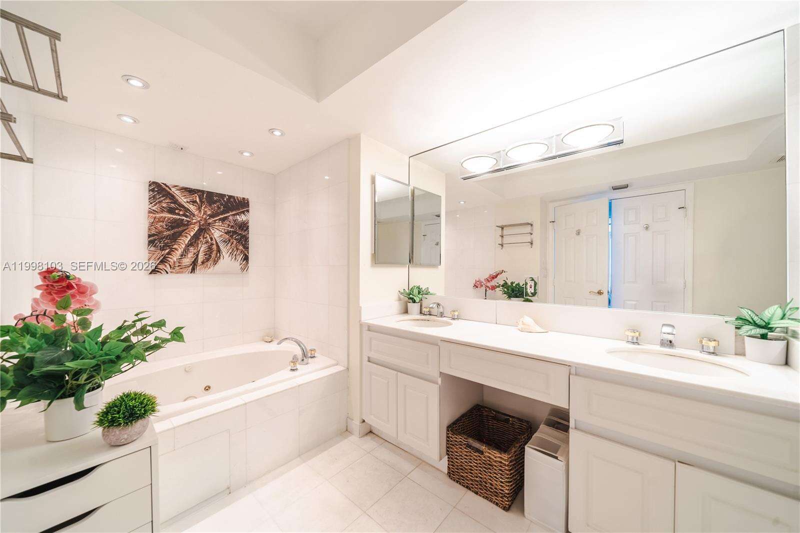 LA GORCE PALACE - 6301 Collins Ave, Miami Beach, FL 33141 | Picture 19