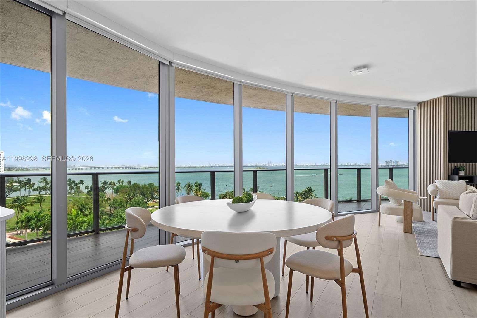 ARIA ON THE BAY - 488 18 St, Miami, FL 33132 | Picture 19