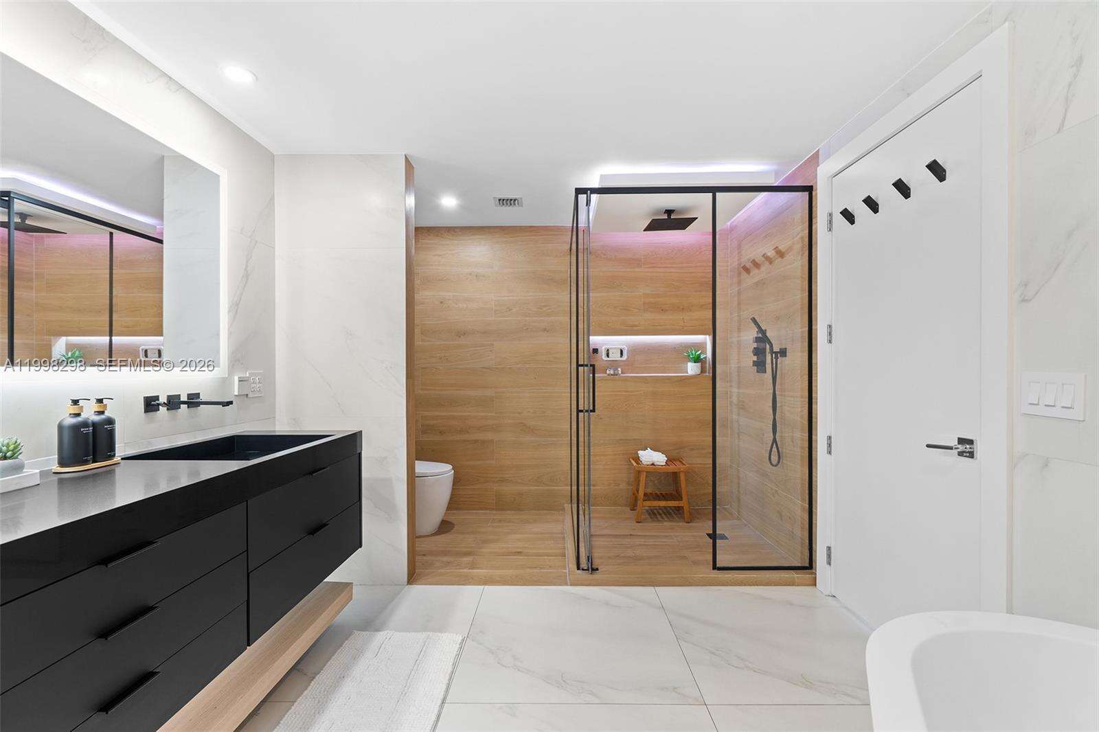 ARIA ON THE BAY - 488 18 St, Miami, FL 33132 | Picture 27