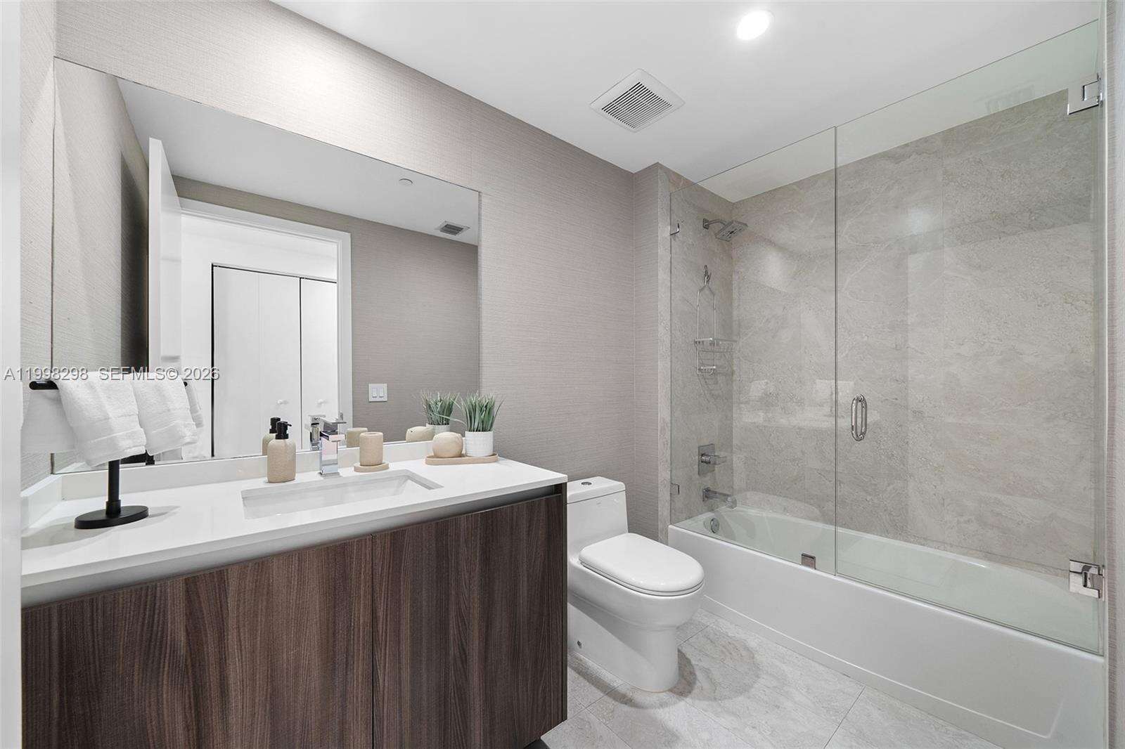 ARIA ON THE BAY - 488 18 St, Miami, FL 33132 | Picture 37