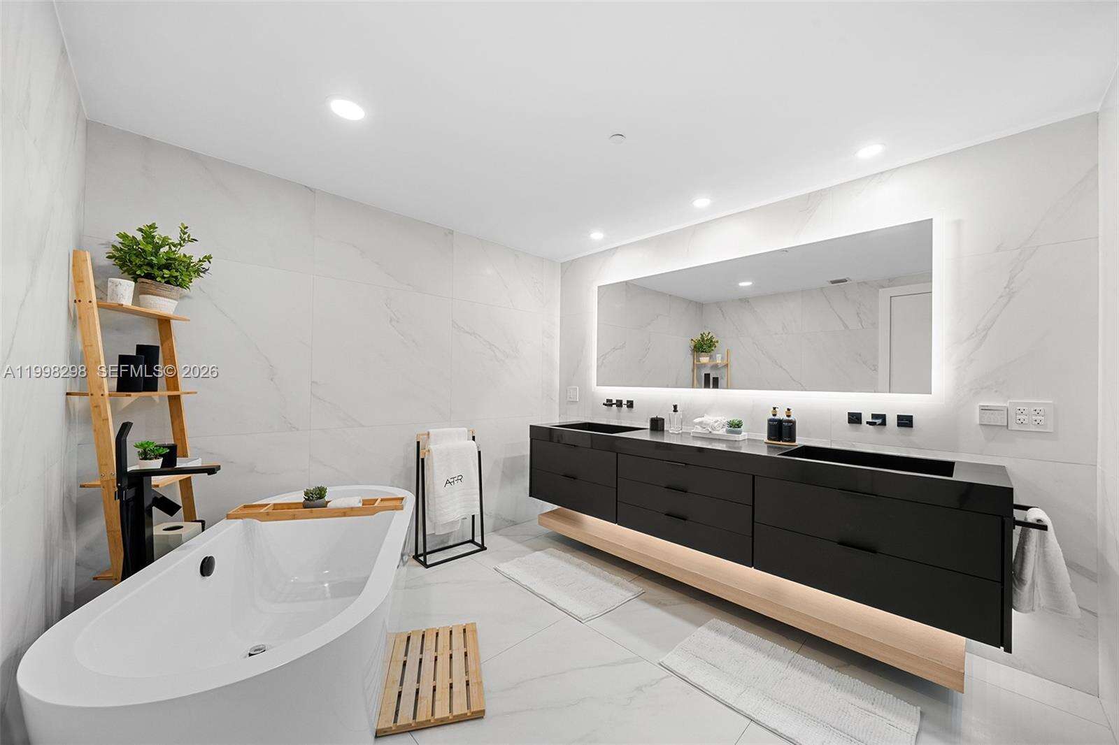 ARIA ON THE BAY - 488 18 St, Miami, FL 33132 | Picture 7