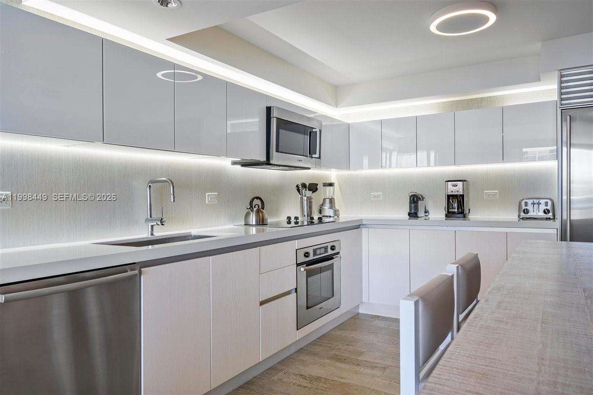 2399 COLLINS AVENUE - 102 24 St, Miami Beach, FL 33139 | Picture 11