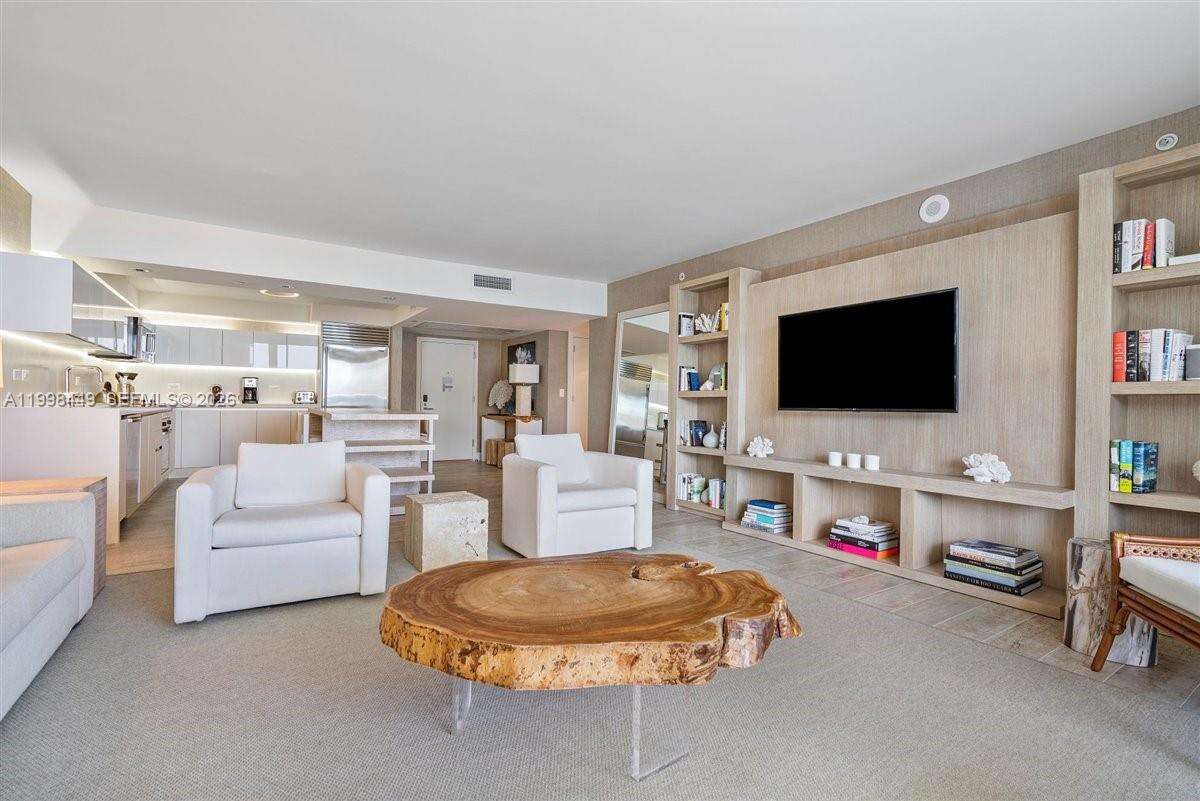 2399 COLLINS AVENUE - 102 24 St, Miami Beach, FL 33139 | Picture 4