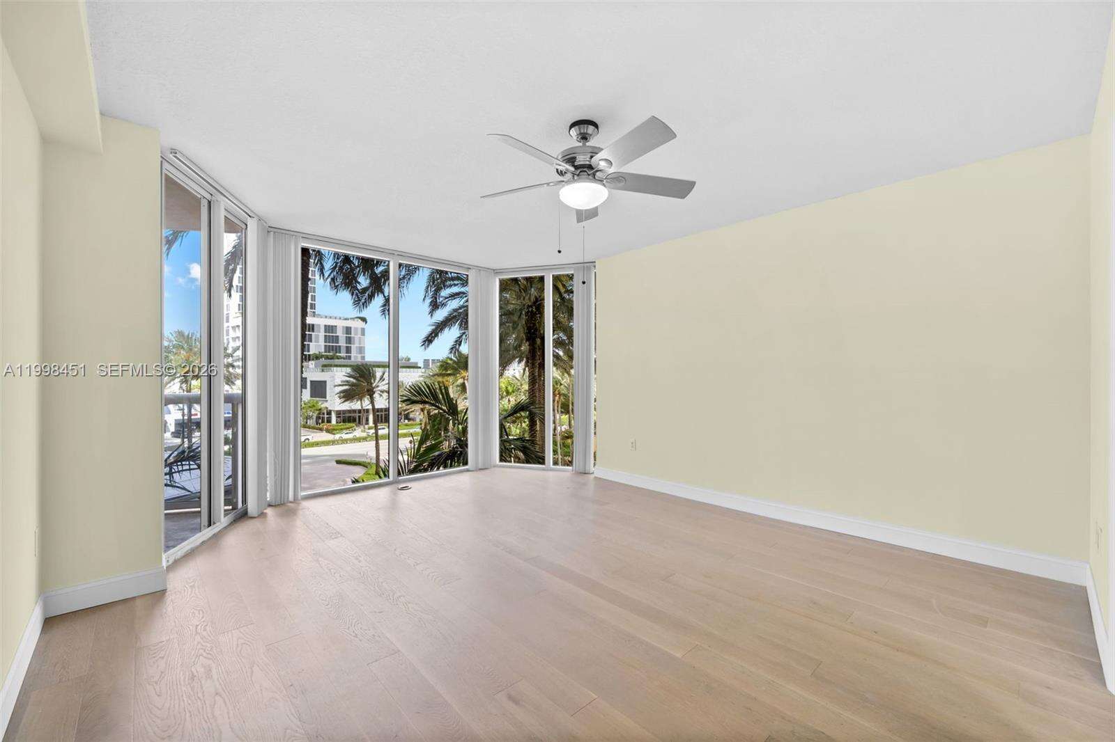 THE PINNACLE - 17555 Collins Ave, Sunny Isles Beach, FL 33160 | Picture 12