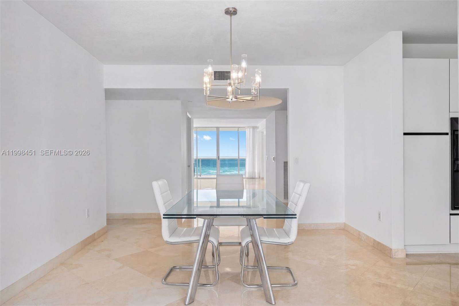 THE PINNACLE - 17555 Collins Ave, Sunny Isles Beach, FL 33160 | Picture 18