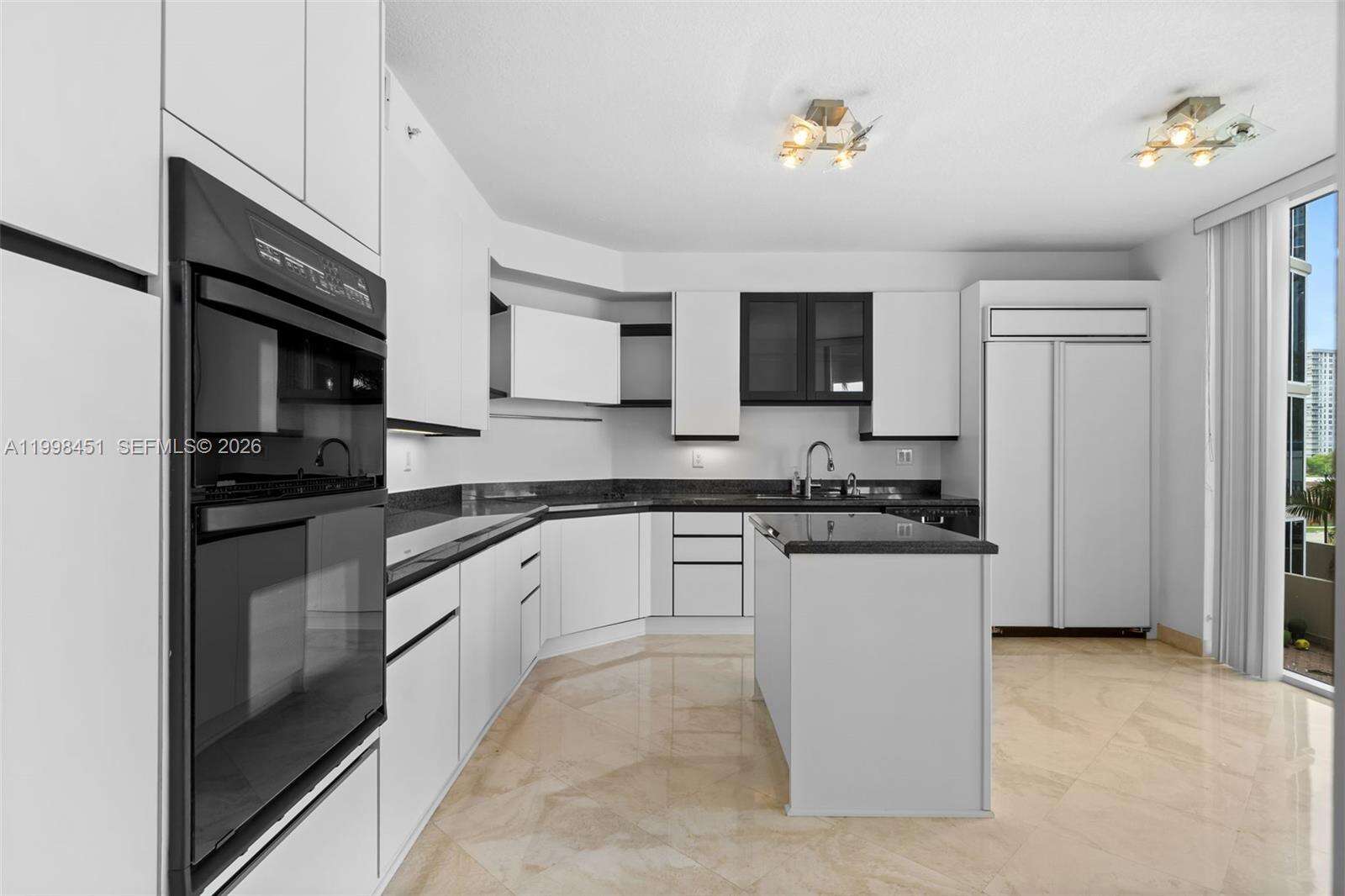 THE PINNACLE - 17555 Collins Ave, Sunny Isles Beach, FL 33160 | Picture 20