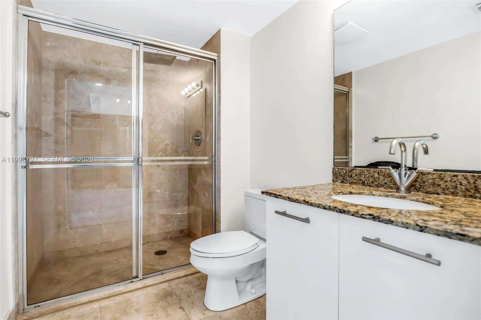 Brickell On The River at 41 5 St, Miami, FL 33131 - For Sale photo 12