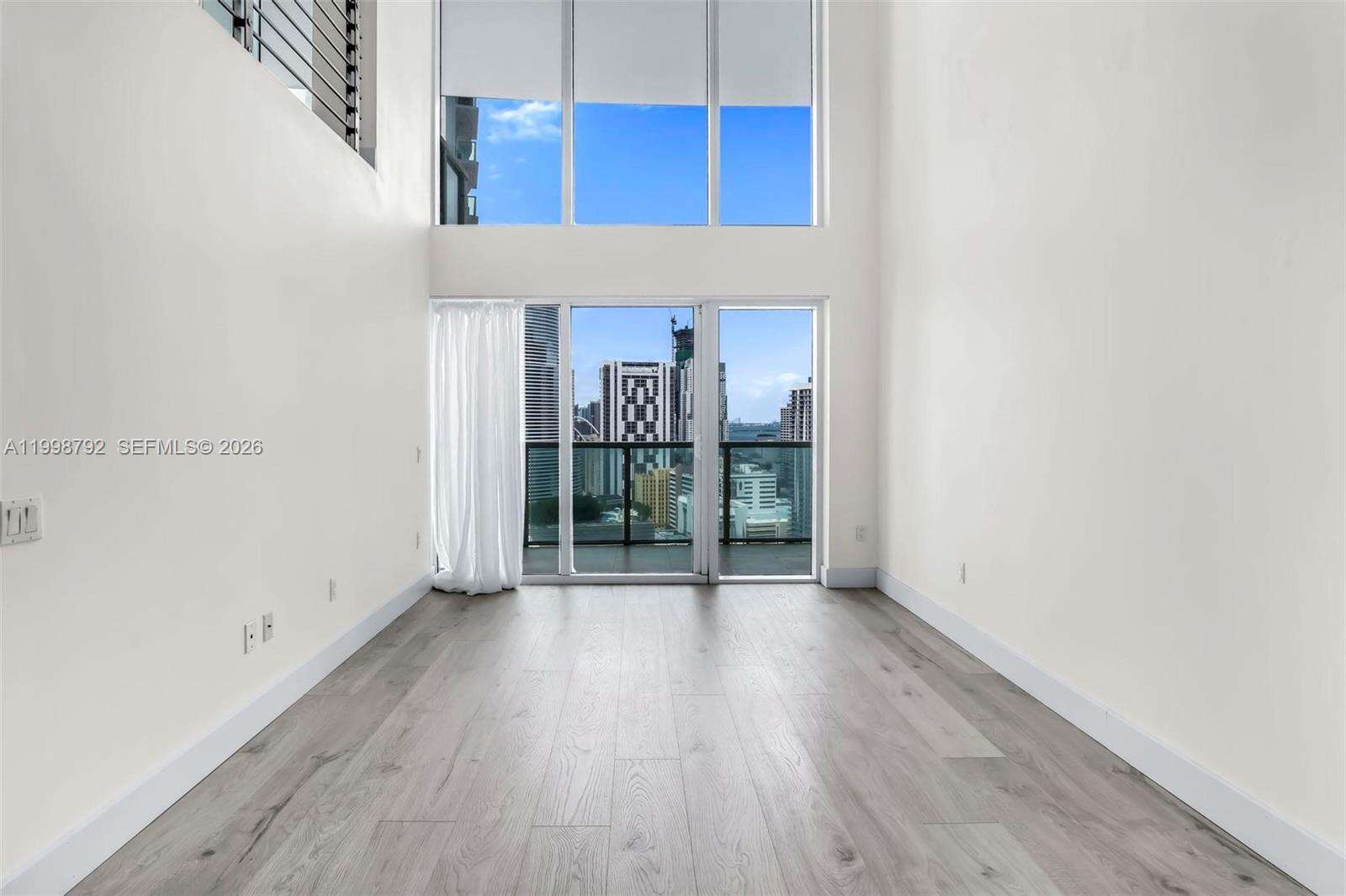 Brickell On The River at 41 5 St, Miami, FL 33131 - For Sale photo 3