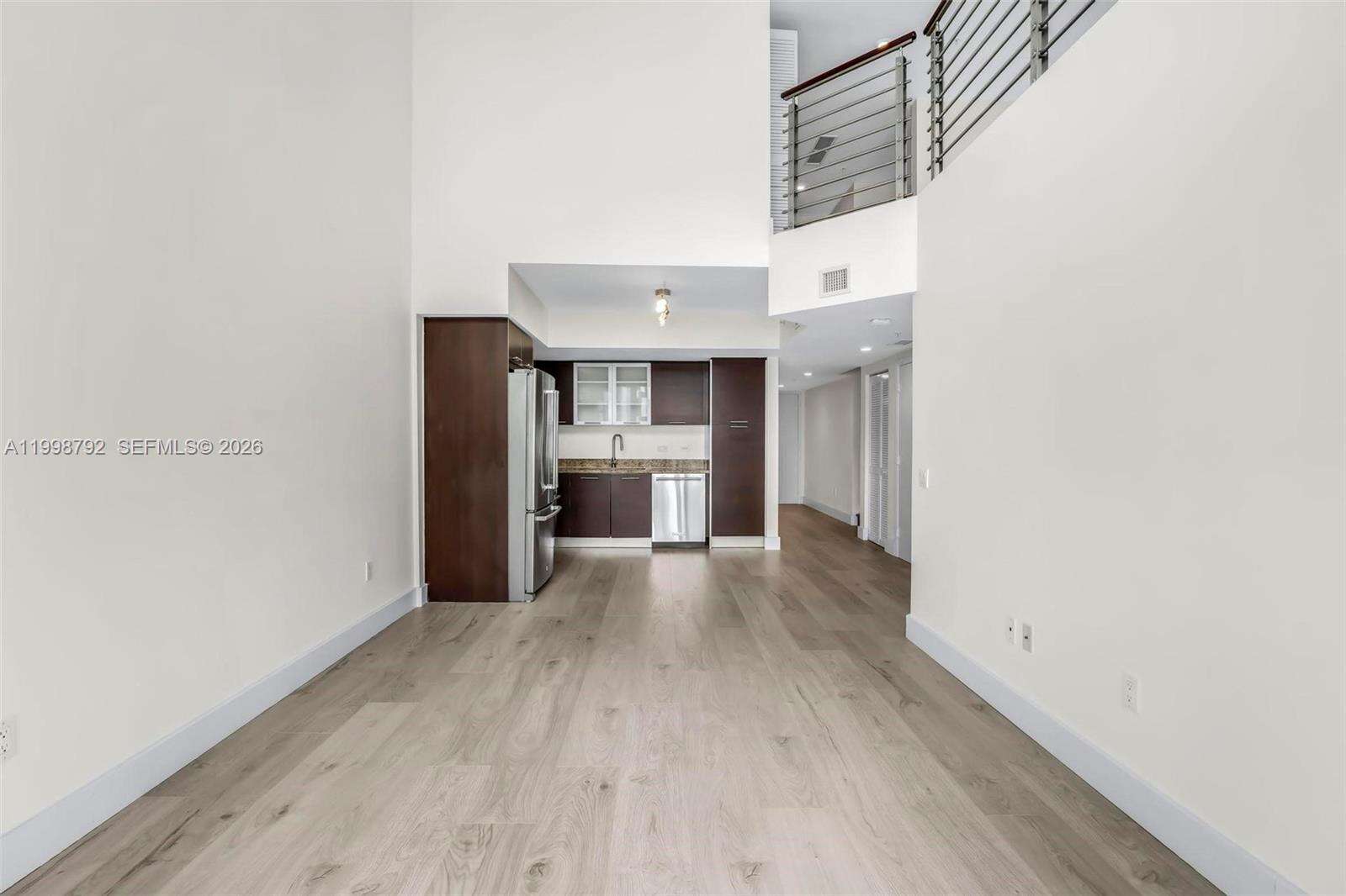 Brickell On The River at 41 5 St, Miami, FL 33131 - For Sale photo 5