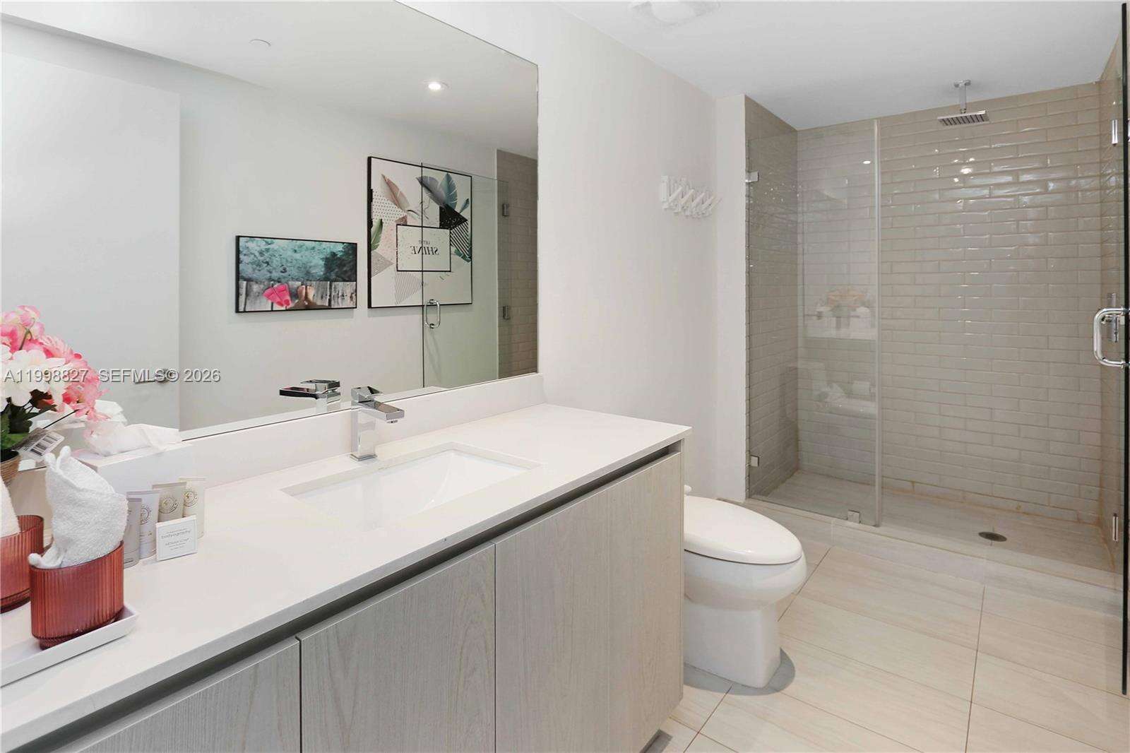 Hyde Beach House at 4010 Ocean Dr, Hollywood, FL 33019 - For Sale photo 14